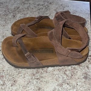 Birkenstock size 36 (fits like a women’s 6)